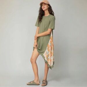 Tiny by Anthropologie Olive Green‎ Asymmetrical Floral T-Shirt Dress Small